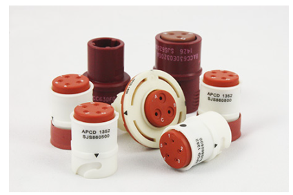 Amphenol PCD Luminus 连接器
